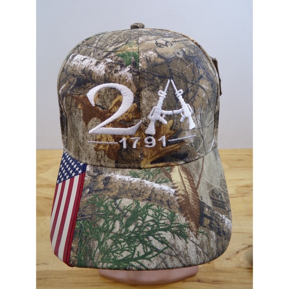 RealTree Edge Cap Hat 2A 1791 Camouflage with American Flag Strap Back NWT - Picture 1 of 9